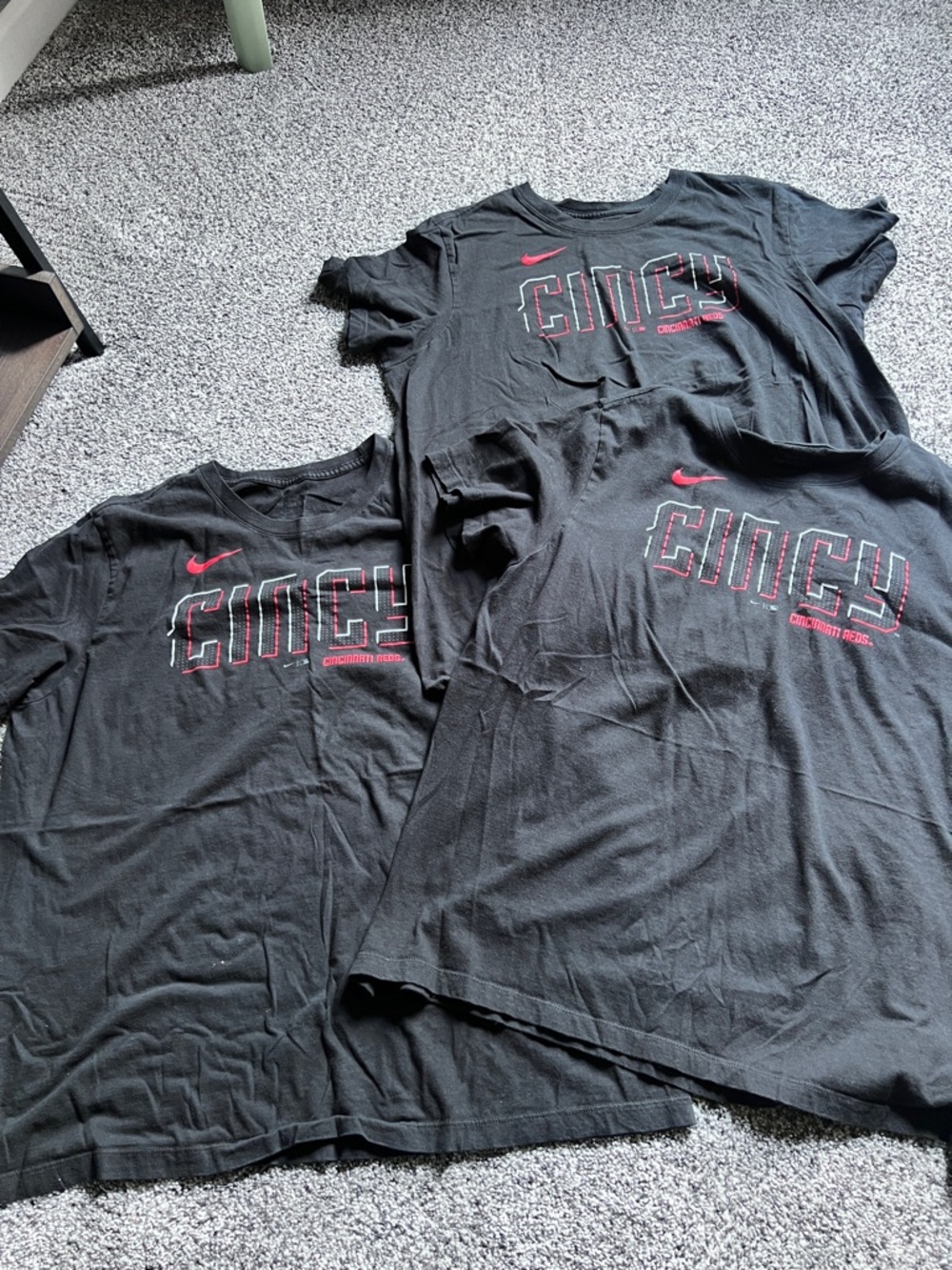 3 Cincinnati Reds Nike Black Graphic Tees